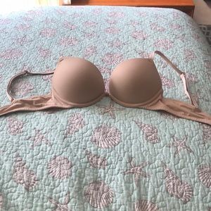 Vs pink wear everywhere super push-up